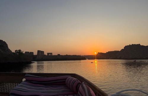 Al Karnak Boat Rental | Nubiana Boat
