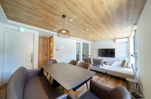 Minami Ski Chalet | OnsenSauna Villa Jozankei Yuk