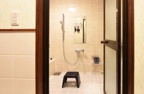 Tokeshi Apartment | 読谷ORENCHi