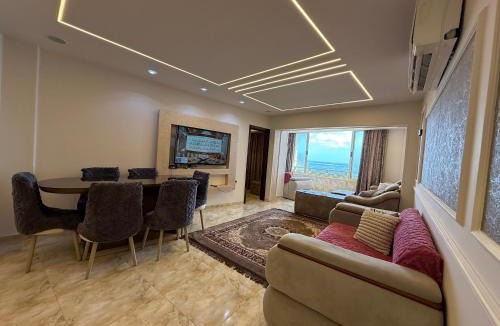 Al-Muntazah Apartment | Seaview 3-bedrooms chalet in maamoura beach resort , Alexandria
