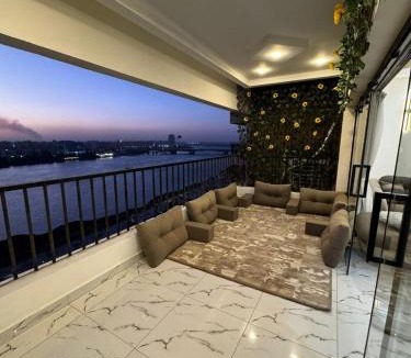 Cairo Apartment | شقة علي النيل