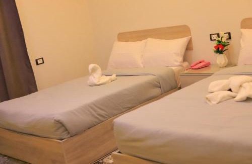Al Haram Hotel | AL krma pyramids hotel