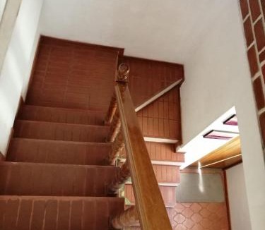 Caraz Bed & Breakfast | Pony's Lodge B&B