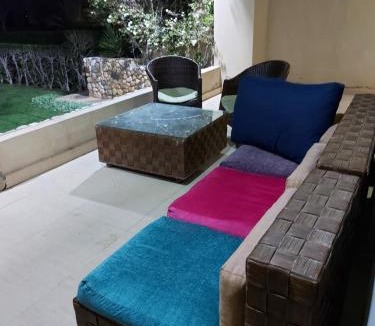 Ras Sudar Ski Chalet | Mousa Coast aquapark view chalet with garden-families only