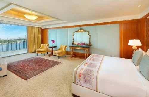 Qasr an-Nil Hotel | The Nile Ritz-Carlton, Cairo
