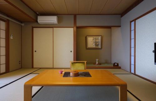 Ibusuki Hotel | 夫婦露天風呂の宿吟松