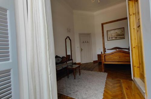 Qasr an-Nil Hotel | Champollion Palace