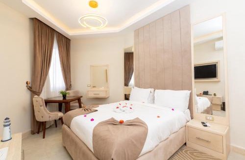 Ash-Sharq Hotel | Marom Port Said Resort & Beach