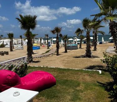 Al-Muntazah Resort | Paradise Inn Beach Resort