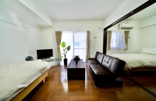 Naha City Centre Apartment | Villa Izumizaki