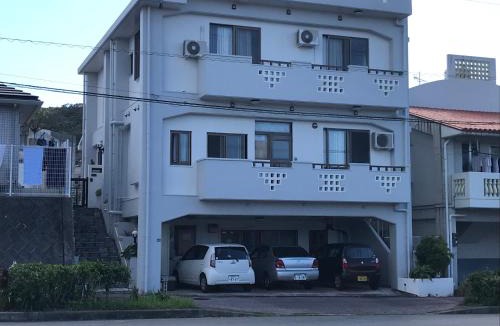 Nago Apartment | Takana
