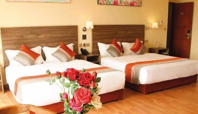 SM HOTEL PLUS in Lima