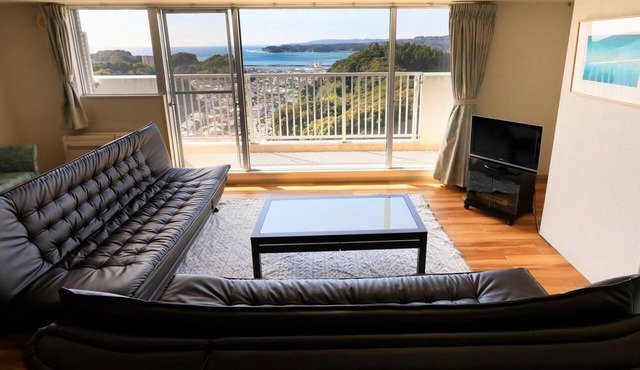 Nonsmoking Twin Room 1LDK2 beds 58 square mete / Katsuura Chiba