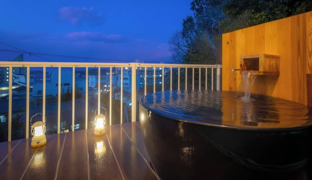 Shirahama White Beach House