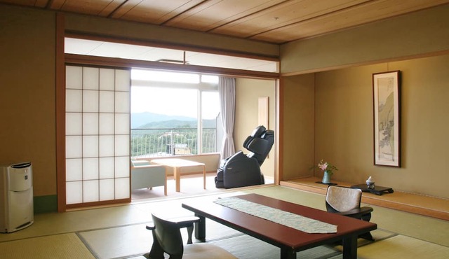 Hyoe Koyokaku