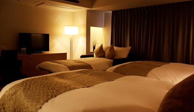 Kyoto Shinmachi Rokkaku Hotel grandereverie