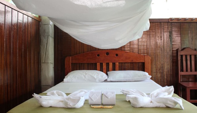 Paradise Amazon Lodge & Adventure