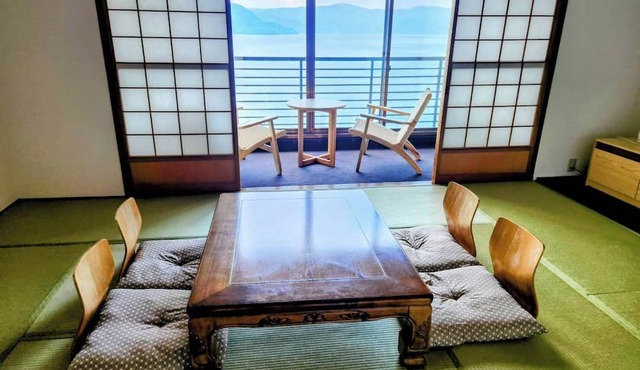 Toya Onsen Hotel Hanabi in Toyako