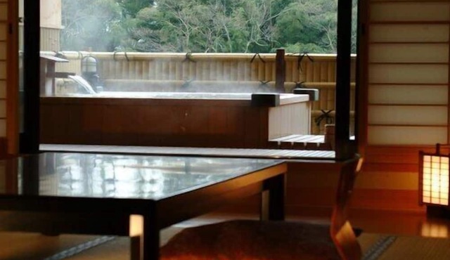 Yumura Onsen Tomiya Ryokan in Shinonsen
