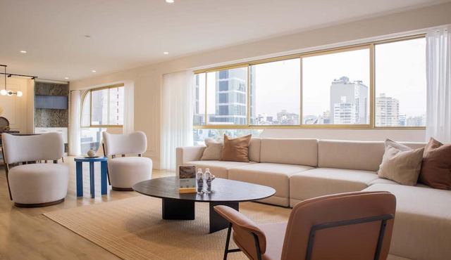 w Radiant 3BR With Great Deco in Miraflores