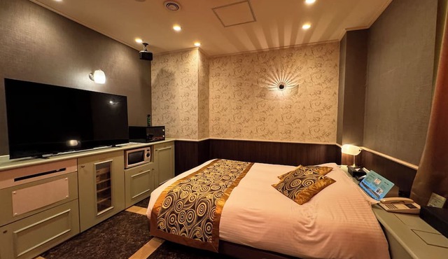 HOTEL EN