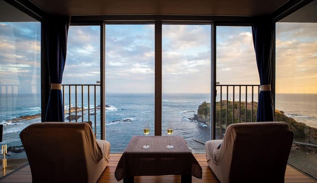 Ocean View Hiromi SPA Hotel in Shimoda