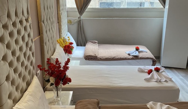 La Vida Hotel