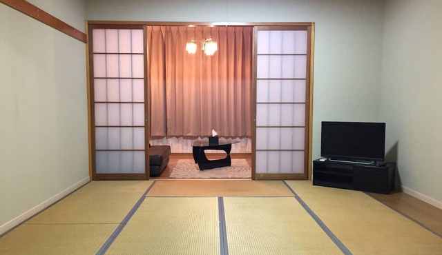Japanesestyle room kitchen and gathering space total 40 low price / Izu Shizuoka