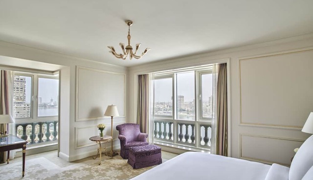 Four Seasons Hotel Cairo at First Residence