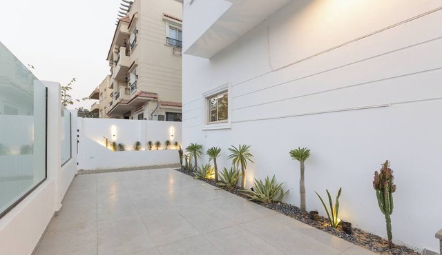 Host Prime Boutique hotel 25