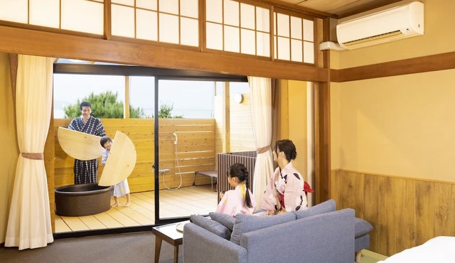 Ooedo Onsen Monogatari Premium Kaga Maruya in Kaga