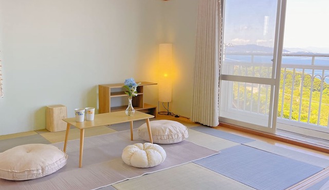 West Coast of Awaji Island | A Private Rental with Ocean Views and BBQ Facilities in 洲本市