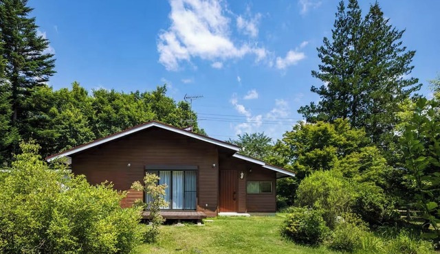 Entire House Rental Relax in a luxurious chalet /North Dublin Yamanashi