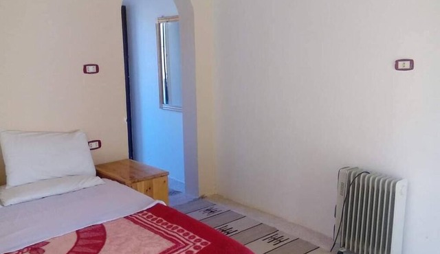 Single Room W/Private - Sheikh Mousa Bedouin campn