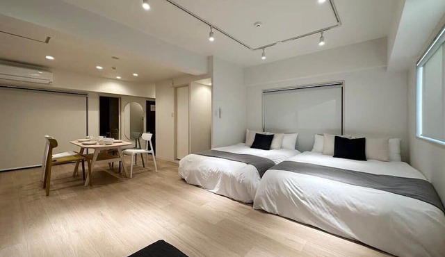 F style namiki Studio Apt Great Location for 6ppl