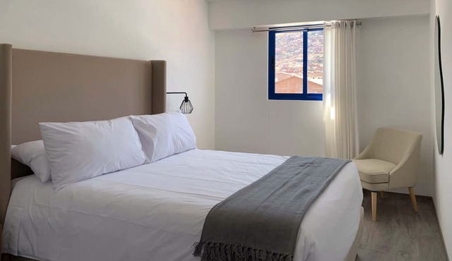 w* | Dazzling 1BR w/Perfect Balcony in Cusco
