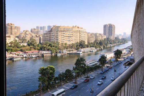 Nilefront 3BDR Apartment with Panoramic Views l Agouza
