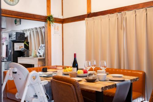 NEWOPEN Tokyo Disneyland 4beds Direct access to Nihonbashi and Tokyo Stations Parking on site 8-minute walk to the station Long-term stays available