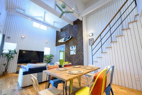 Aoshima Surfers House in Miyazaki