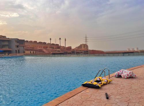 Married Only-AC Apt PortoElSokhna