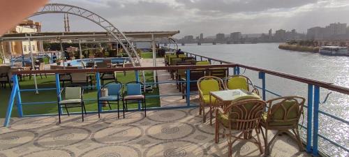فندق نايل ايليت سوهاج in Qilfāw