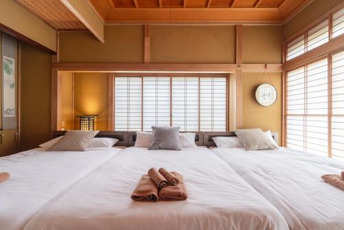 Spacious Private House for up to 22 Guests 4 minute walk from Tokyo Metro Chiyoda Line Ayase Station HOTEL Musashi Tokyo Ayase