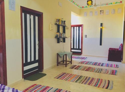 sun smile guest house᭄ꦿ