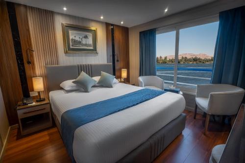 Renaissance Nile Cruise - Every Saturday from Luxor To Aswan for 4 Nights , and every Wednesday from Aswan To Luxor for 3 Nights
