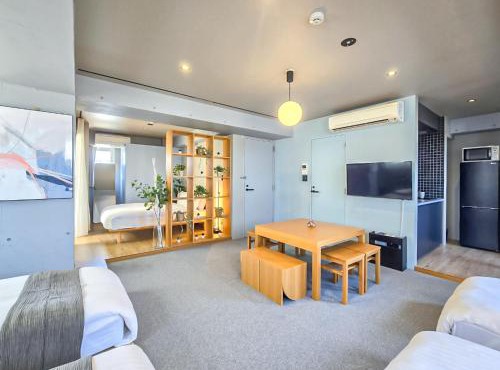 STAY ARI Shinjuku Takadanobaba Design awarded