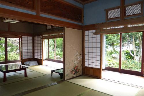 Guesthouse Higashi Fujitatei in Shinonsen